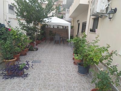 Giota's City House