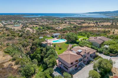 2 Appartamento Porto Taverna