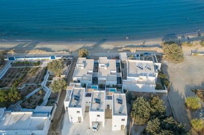 Citadela Paros Molos - Beachfront Maisonette with Plunge Pool