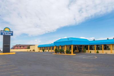Days Inn & Suites by Wyndham Clovis, Foto 2