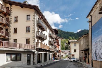 HelloChalet - Maison Maquignaz with boot-warmer, 100m skibus