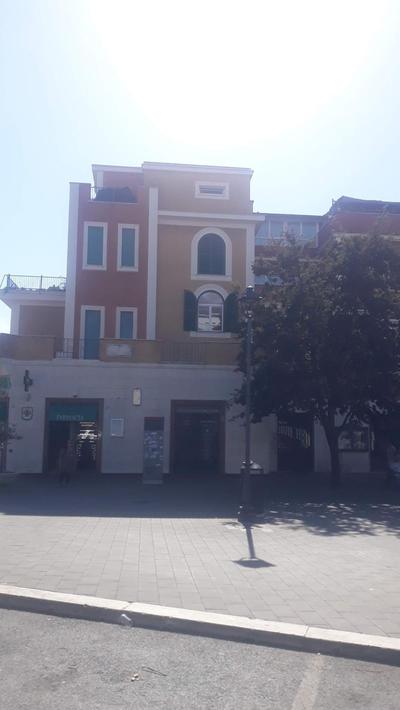 Ostia Bed and Beach
