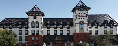 Chateau Hotel and Conference Center, Foto 2