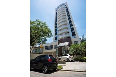 Tsue The Palace Moema with daily cleaning UH1011