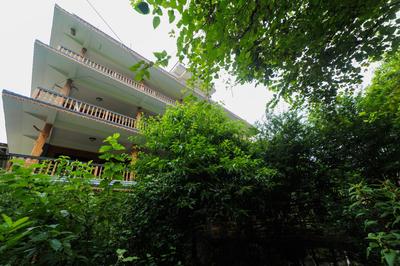 Chitwan Gaida Lodge - Animal Lovers & Birdwatchers Paradise