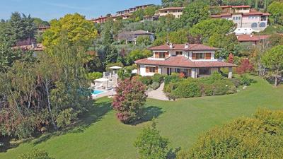 Villa Gelso park and private pool, lake view, ac,