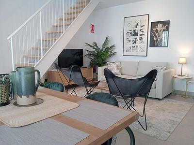 LANUZA - Apartamentos Down Town Málaga Centro