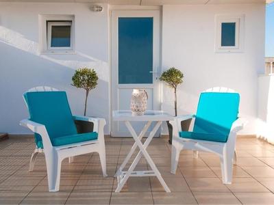 Konstantinou Apartment - smart & roof top terrace