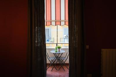 Art Nouveau apartment