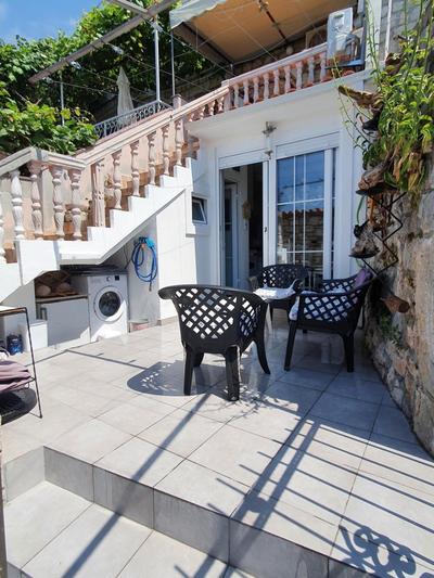 Stone house Djakonovic