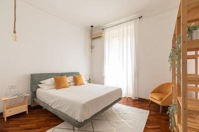 [Prestigious apartment at the Vatican]