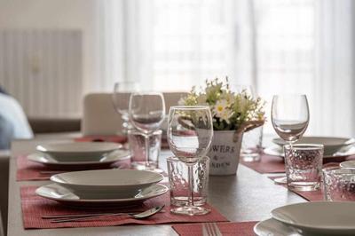 Rent Apartment - Parking and Comfort - Spacious Apt up to 8 Pax