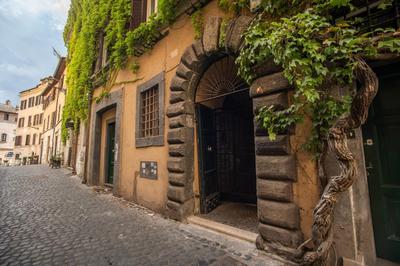 Lovely flat in the heart of Trastevere