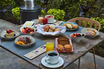 Xima Lima San Isidro