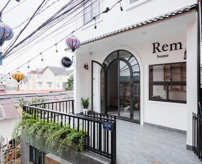REM homestay