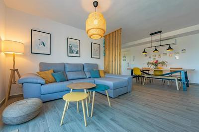 Africa views, 3 terraces, WIFI (fibre) and parking