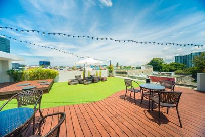 PERA SPACE Capsule Hotel