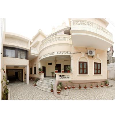 Shree Ganesha Palace Near Kashi Vishwanath Temple