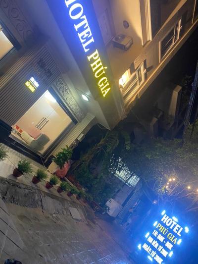 Phú Gia Hotel NB