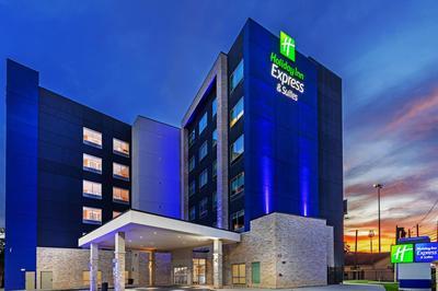 Holiday Inn Express & Suites - Houston - Downtown North by IHG