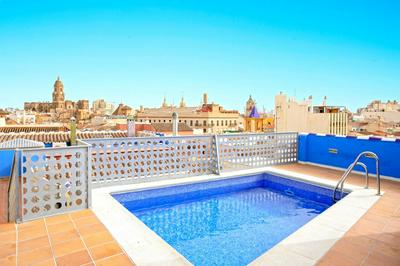 Carreteria Pool ApartamentosMalagaManagement