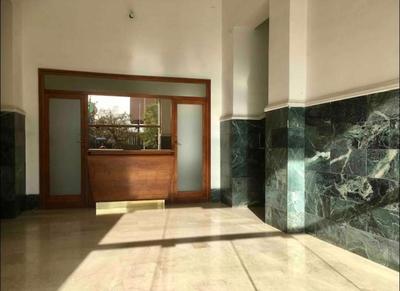 Via Roma a un passo dalle università!