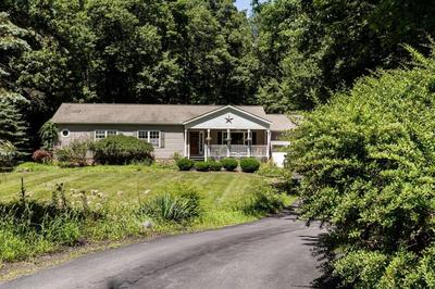 Family Fun Getaway near Cascade Lake in Warwick NY