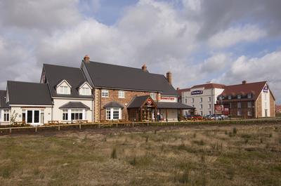 Premier Inn Bedford South - A421