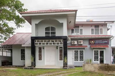 Zazadior Residence Syariah near Pantai Padang Mitra RedDoorz
