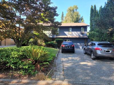 Blissfull Two Bedroom Suite Near surrey centre