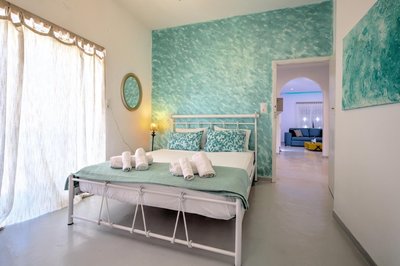 Blue Violet Apartment