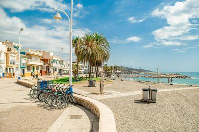 C02 - Seaside Pedregalejo 3 Bedrooms Apartment