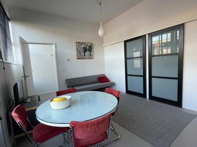 Studio 28A5 with free parking place