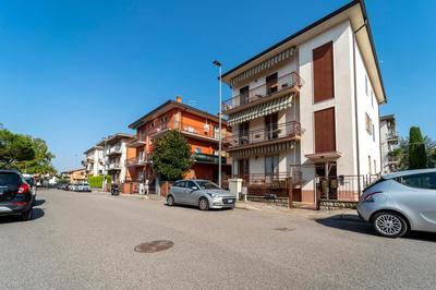 Shiny Home Verona