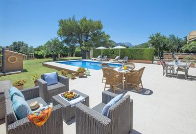 Owl Booking Villa Marvil - Exclusive Holidays