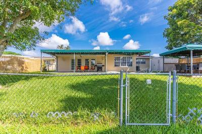 Private Lakefront Home in Miami/Pembroke