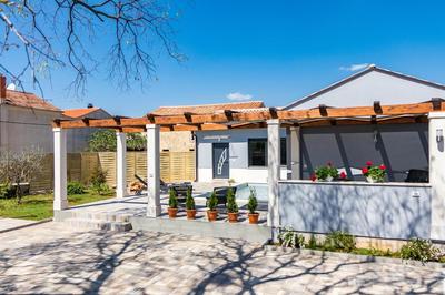 Villa Sunny Home