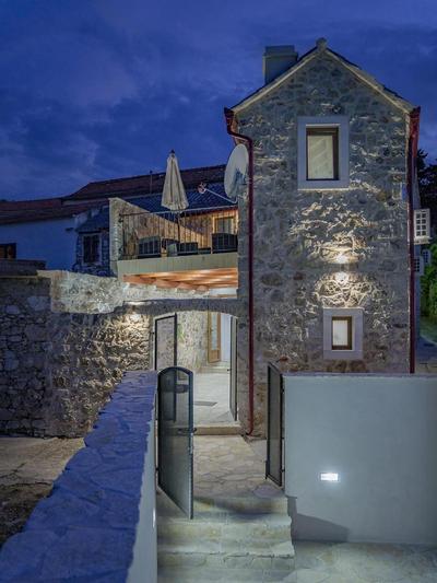 Villa Ploča