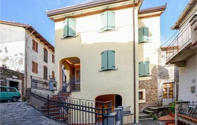 Nice Home In Terrinca With Wifi