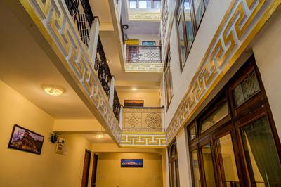 Muscatel BhumSang - 200 Mts from Mall Road