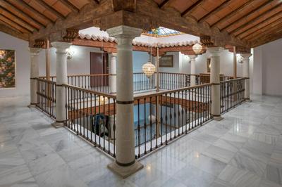 Hotel María de Molina