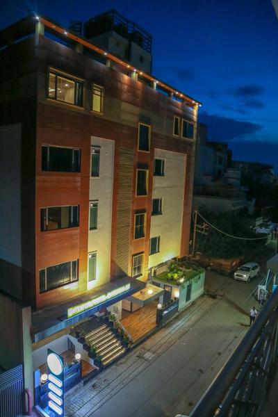 Four Leaf Hotel - Sapphire Blue, Varanasi