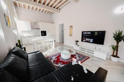 [CATHEDRAl] elegant apartment