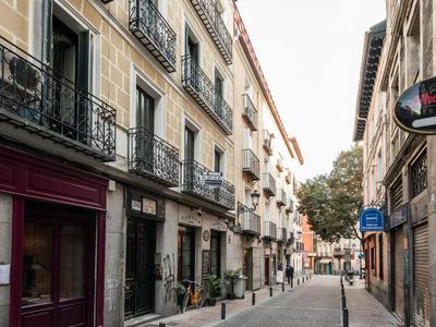 La Costanilla De El Retiro