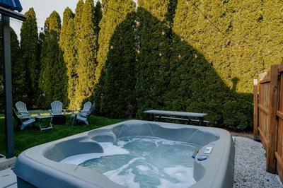 Modern A-Frame with Hot Tub