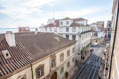 Portas do Teatro Apartments