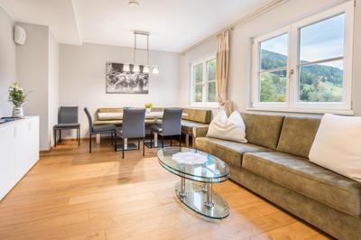 Alpen Living - 2 Stock