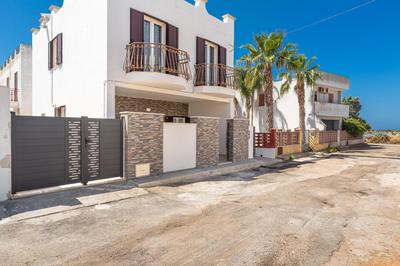 Villa Dolce Tramonto by BarbarHouse