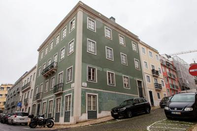 Charming 2BDR Apartment in Lapa by LovelyStay