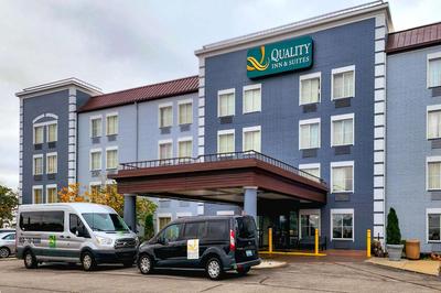 Quality Inn & Suites CVG Airport